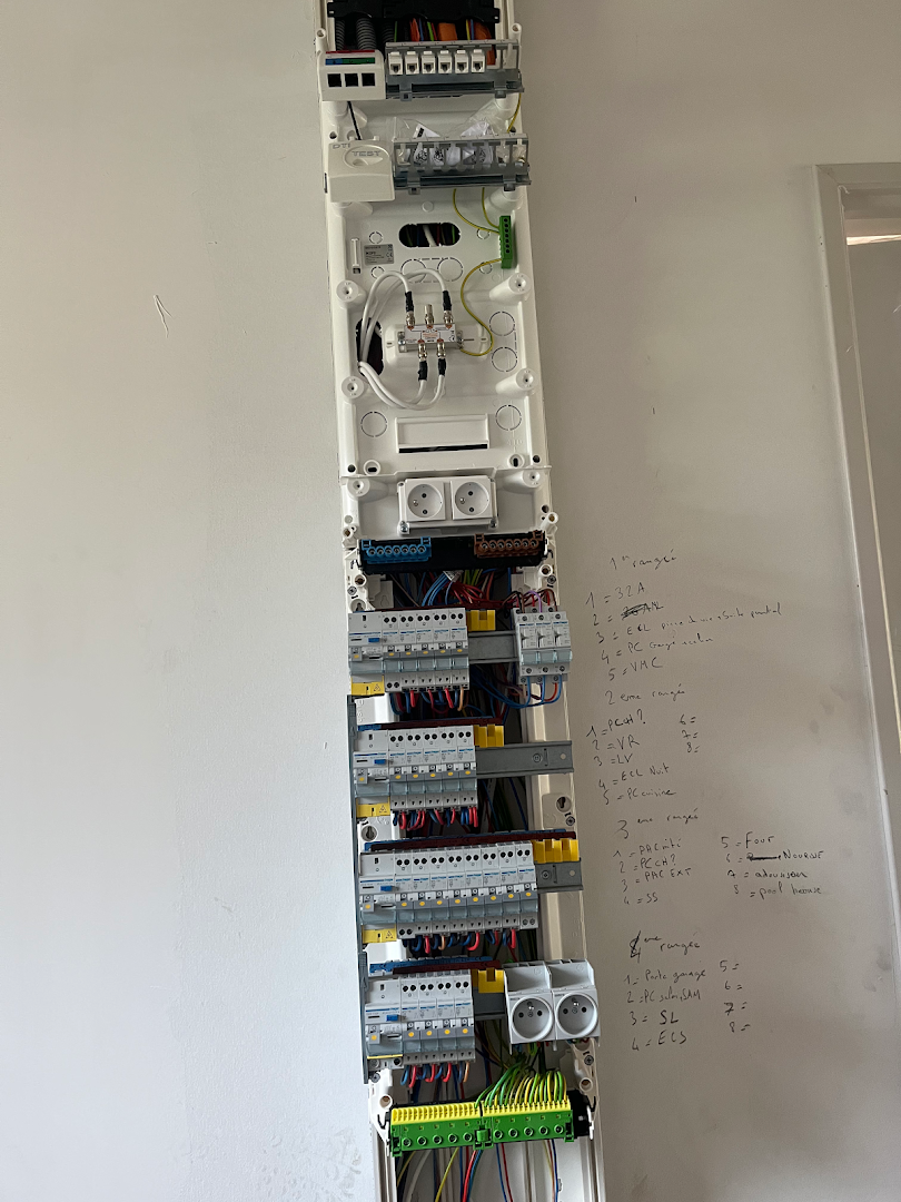 DF-Elec — Photos 8